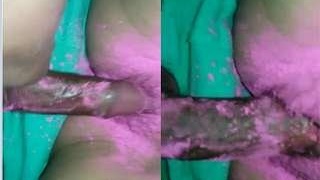 Desi couple gets turned on by watching guys play Holi