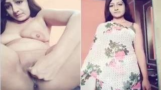 Super sexy Indian babe displays her natural breasts and masturbates with her fingers