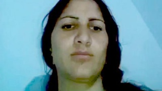 Bhabi and Pathan couple caught having sex