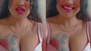 Busty model Soniya Maheshwari flaunts her ample cleavage in a bikini