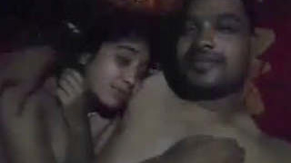 Desi lover gets fucked hard in the night