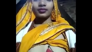 Desi oorn video with hot kisses and sex