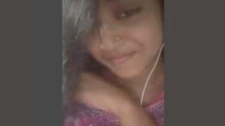 Bangladeshi girl reveals her breasts on video call