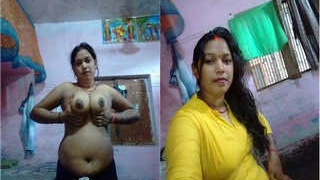 Ex-lover receives nude video from bhabhi