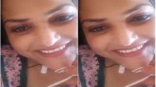 Desi babe enjoys sex with her lover