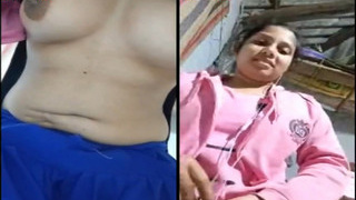 Exclusive video of Indian girl flaunting her perky boobs and pussy on VK