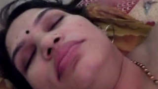 Tamil hottie Boudi in action in 5 steamy clips