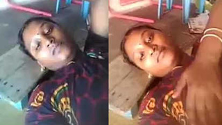 Desi aunty's boobs and abs in sensual mood