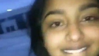 Indian babe gets wild in a car with a man