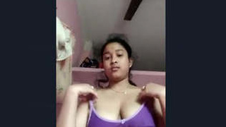 Desi babe flaunts her big tits and pussy in a hot video