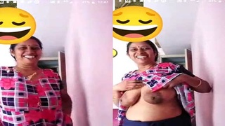 Mature Indian Aunty Dehati flaunts her big boobs in UK
