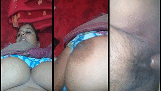 Young guy has sex with a chubby Indian aunt