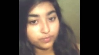 Indian girl fingers herself at home in amateur video