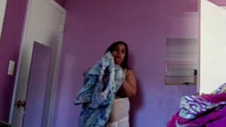 Auntie's dirty laundry gets cleaned