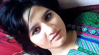 Desi babe gets pounded hard by her boyfriend in a steamy video