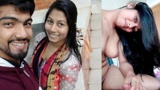 Couple sends explicit MMS to friends during sex