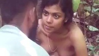 Desi sex video with real Indian couple in the jungle