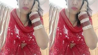 Horny lover gets turned on by Bhabhi in exclusive video