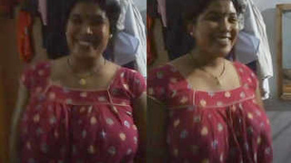 Desi Aunty's Big Boobs: A Curvy Treat for Fans