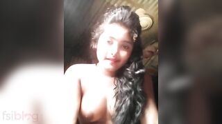 Bangladeshi girl takes nude selfie and sends it to her lover