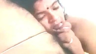 Malayali auntie enjoys cock sucking in HD video