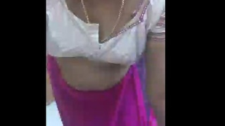 Tamil girls in sensual tango video