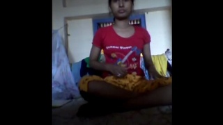 Indian teen Meenu's solo performance in a movie