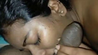 Tamil babe gives a sensual blowjob