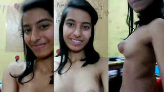 Indian girl flaunts her hot nipples in online video