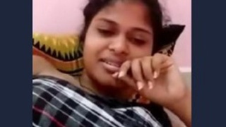 Adorable Indian girl in steamy video