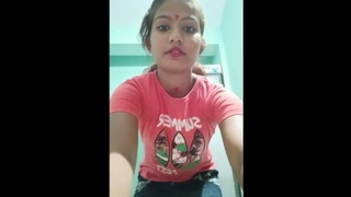 Cute Indian college girl gets naughty in bed