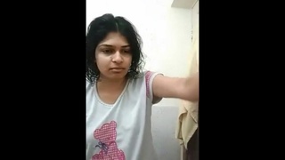 Cute Indian teen Sefli explores her sexuality on camera