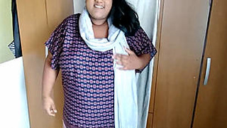 Desi BBW aunty strips and teases in bed