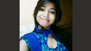 Cute desi girl gets called for a video call