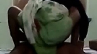 Desi aunty's hot MMS scandal with big boobs and tight ass