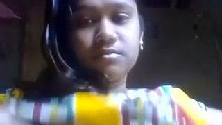 Indian girl takes nude selfie and masturbates for her lover