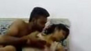 College students have steamy hotel sex in this video