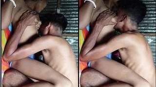 Indian babe gets fucked hard by her lover