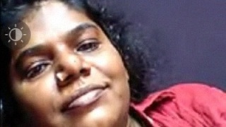 Tamil aunty's nude video call leaves viewers in awe