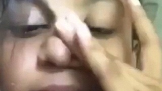 Young couple enjoys boobs sucking and nipple play in bed