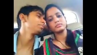 Naughty Desi GF gets intimate with her partner in the car