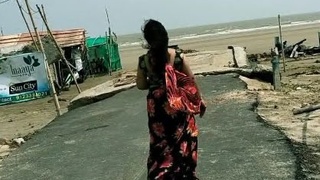 Hot Indian bhabhi gets pounded at a beach resort by the sea