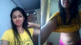 Desi girl Pooja pleasures herself with moans in hostel